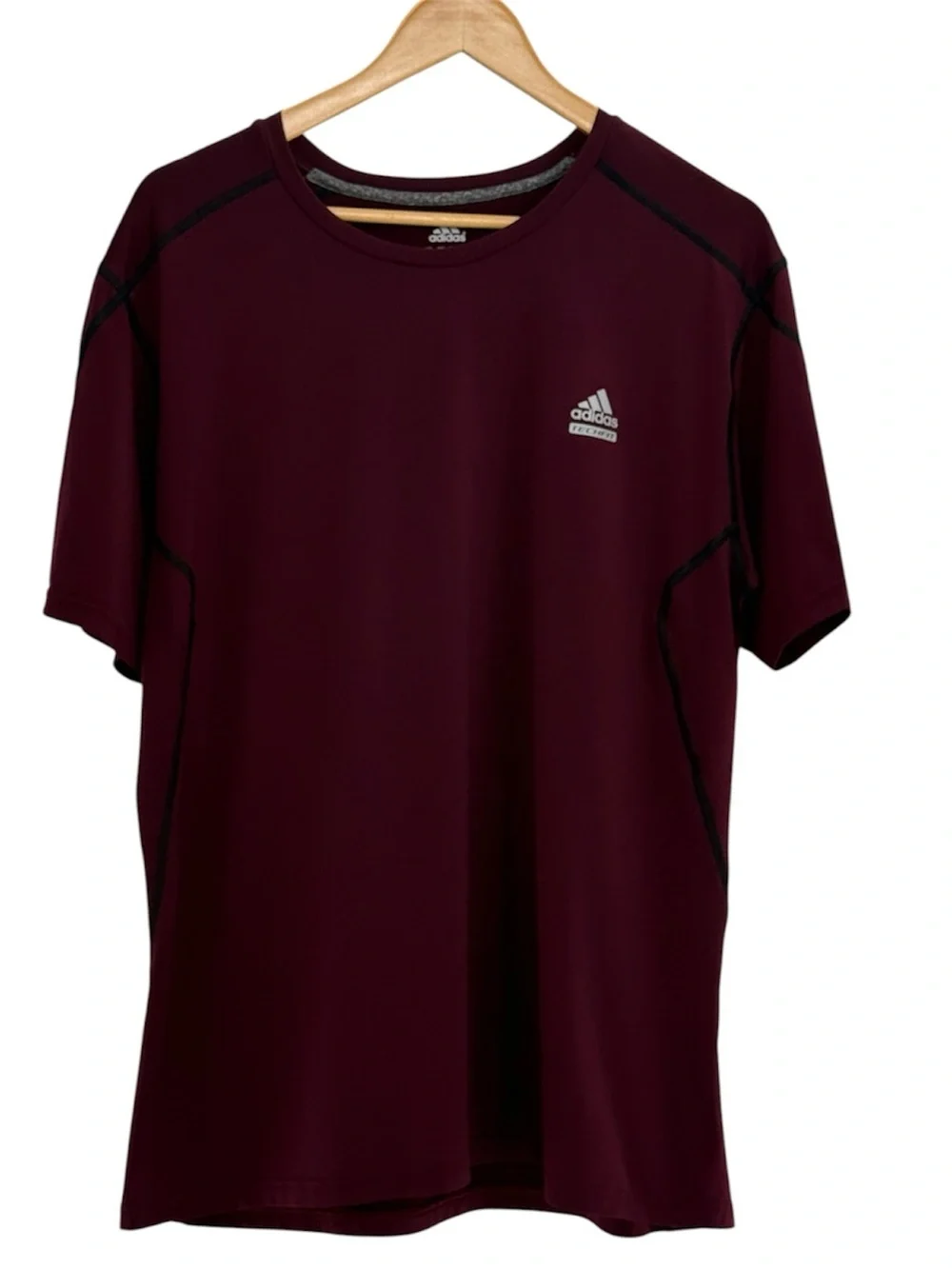 Adidas TechFit Climalite Performance Shirt XL Burgundy Short Sleeve Athletic Gym
